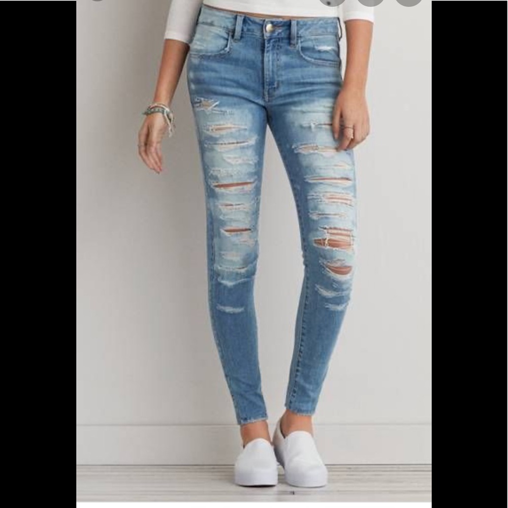 American Eagle Destroyed Jeggings